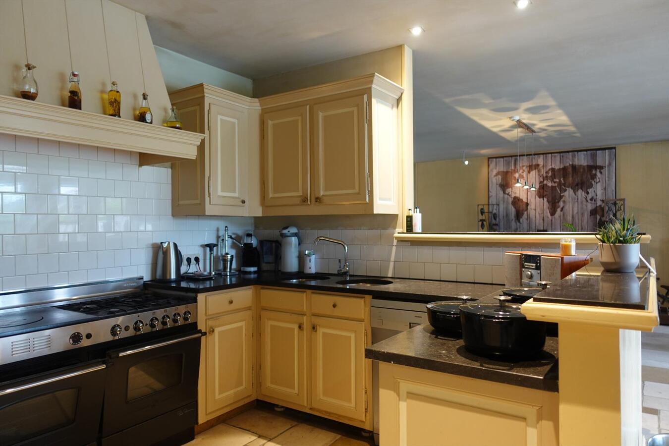 Rustig gelegen villa met prachtige tuin 