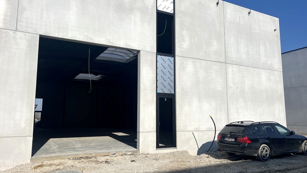 Nieuwbouw opslagruimte te huur in Deinze