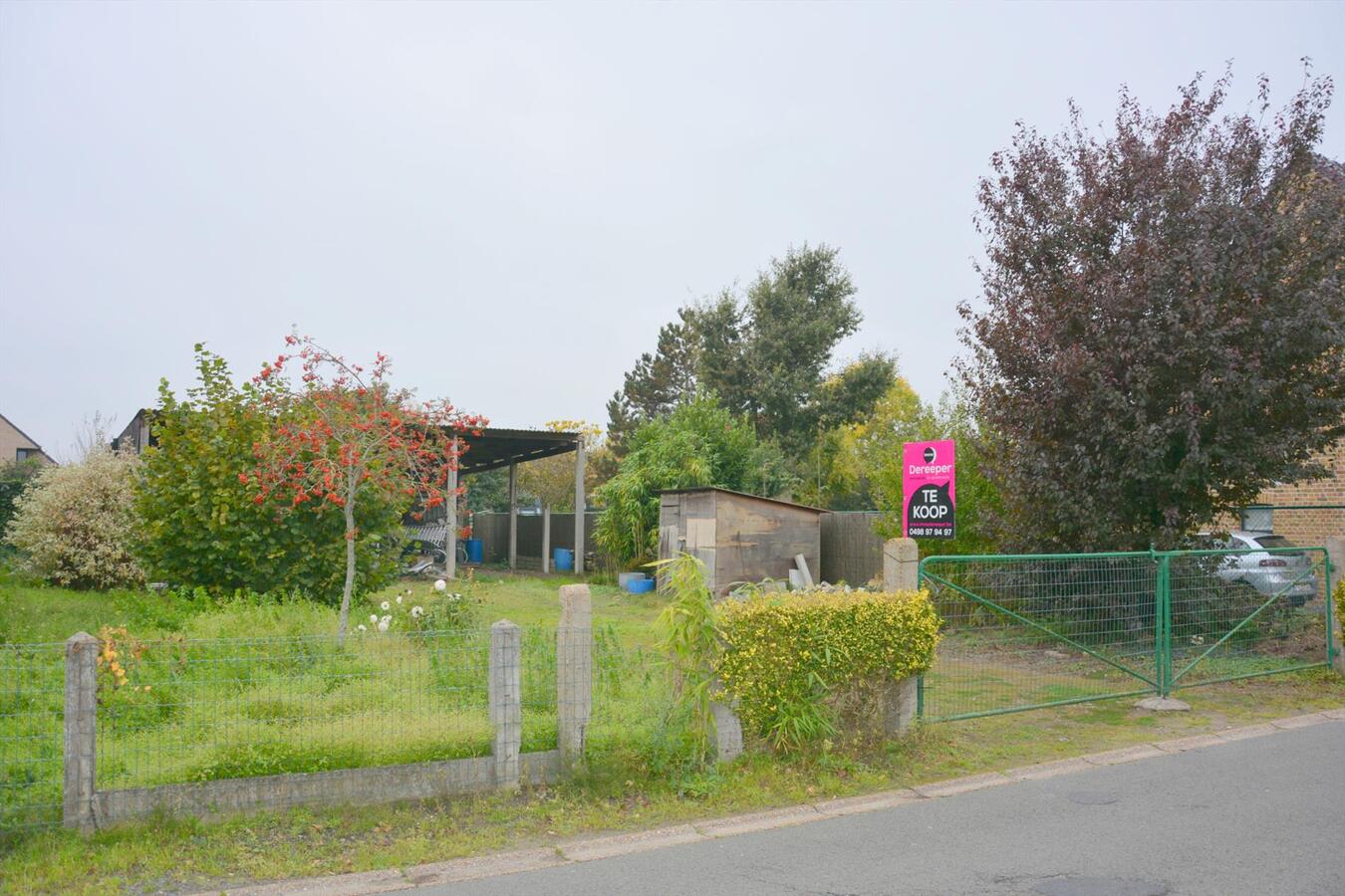Mooi perceel bouwgrond voor open bebouwing 