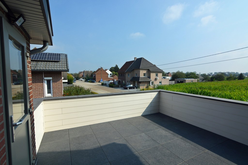Ruim, energiezuinig appartement met 2 slpk en zonneterras. 