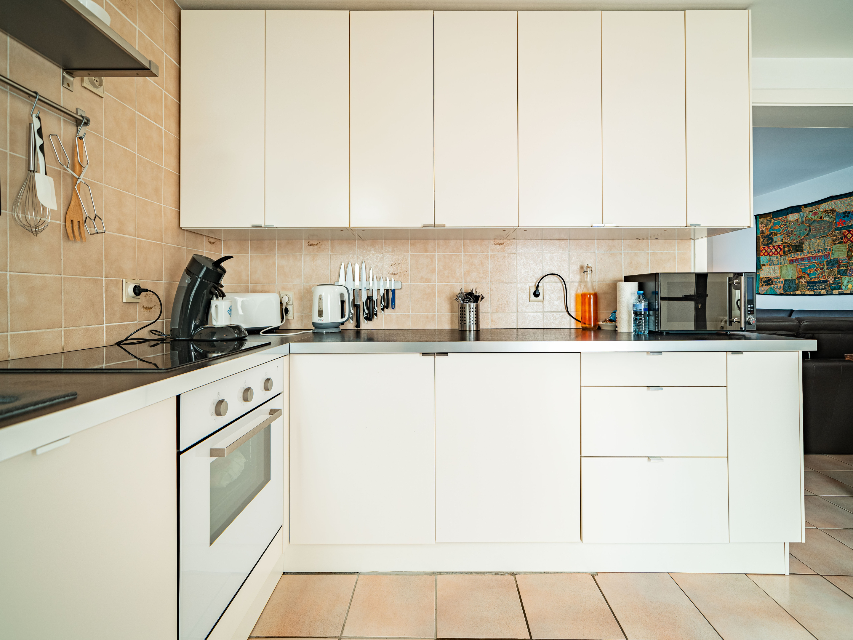 Uitzonderlijk goed onderhouden instapklare woning met 3 slaapkamers en tuin 