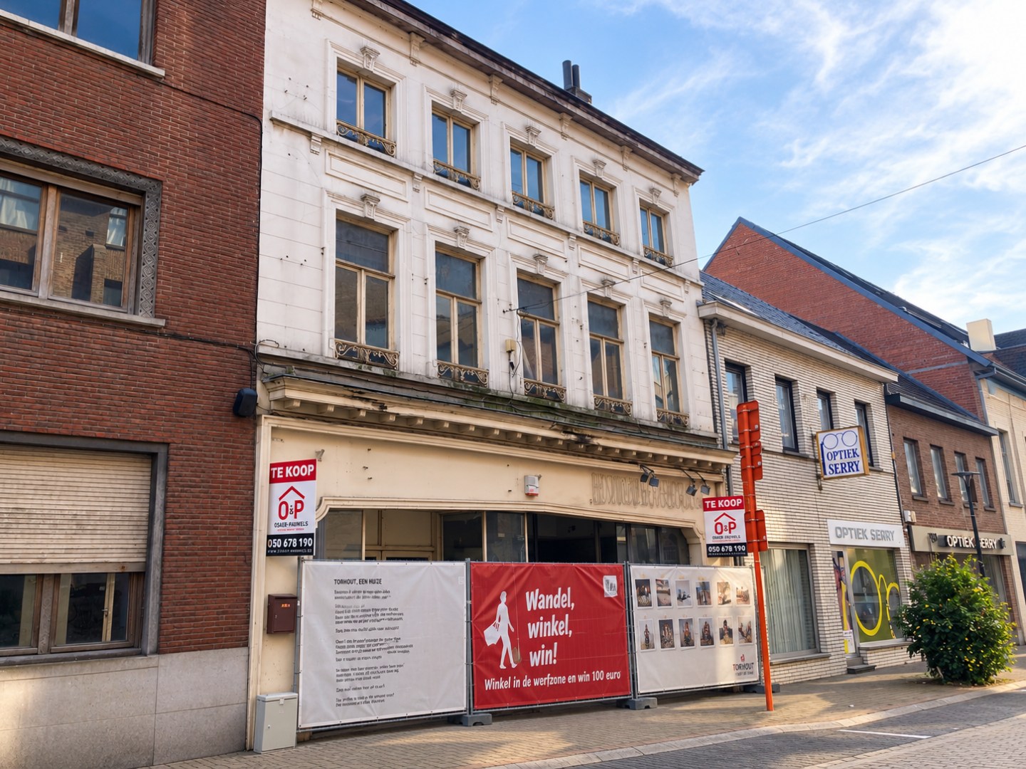 Interessante projectlocatie voor stads-woonproject met handel en garages (960 m²), Torhout 