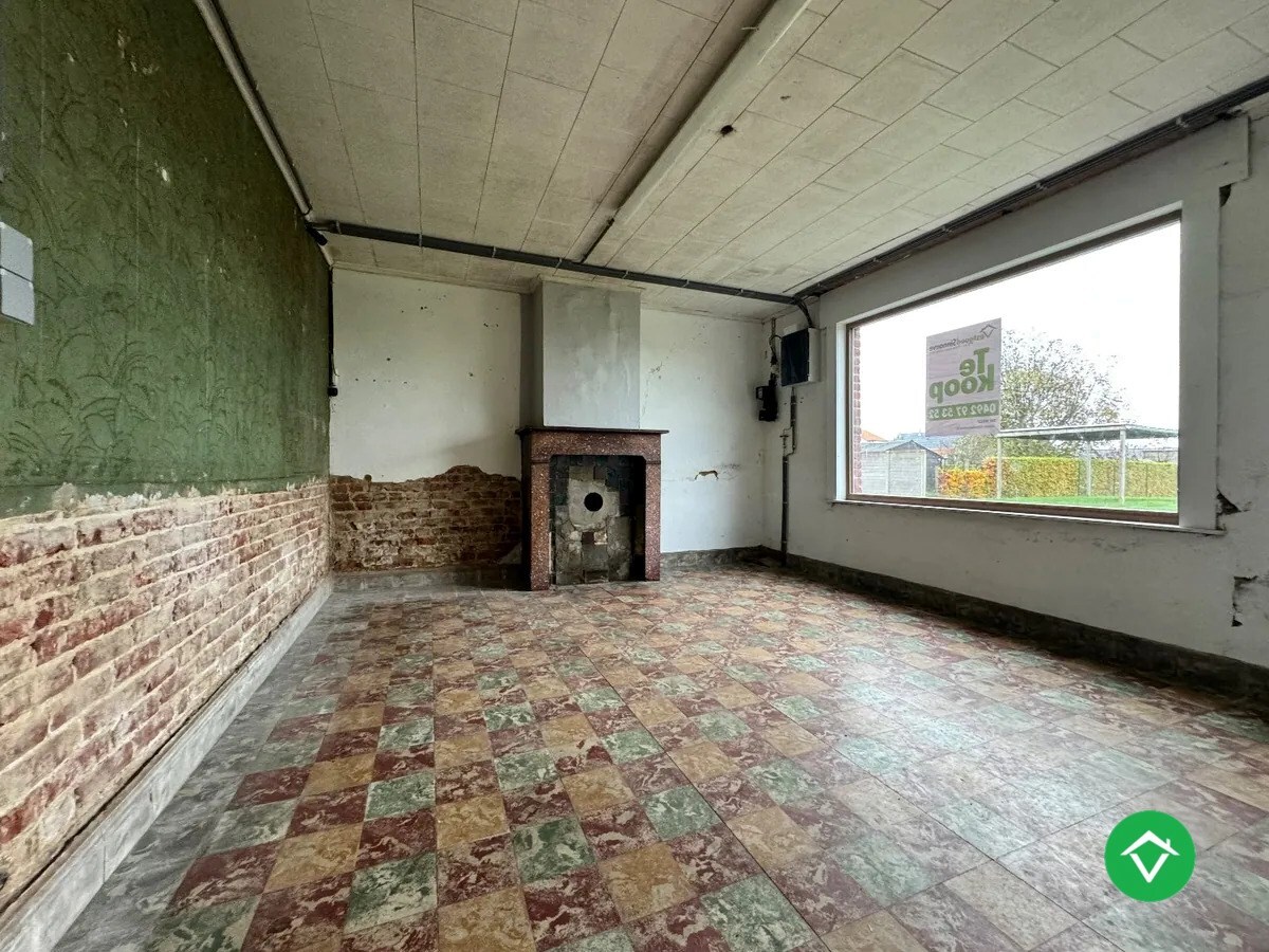 Rustig gelegen te renoveren woning in Torhout 