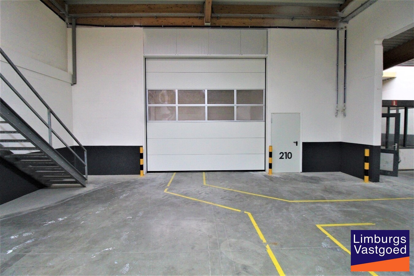 METIO - KMO UNIT 108 - 59,41 m² - sectionaal poort - nabij E-313 