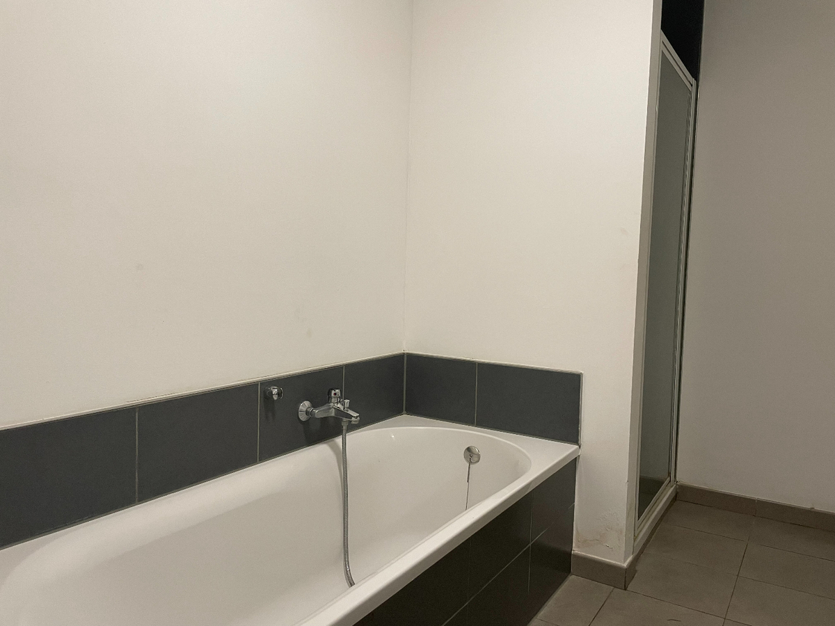 Maison de ville loué À Mouscron