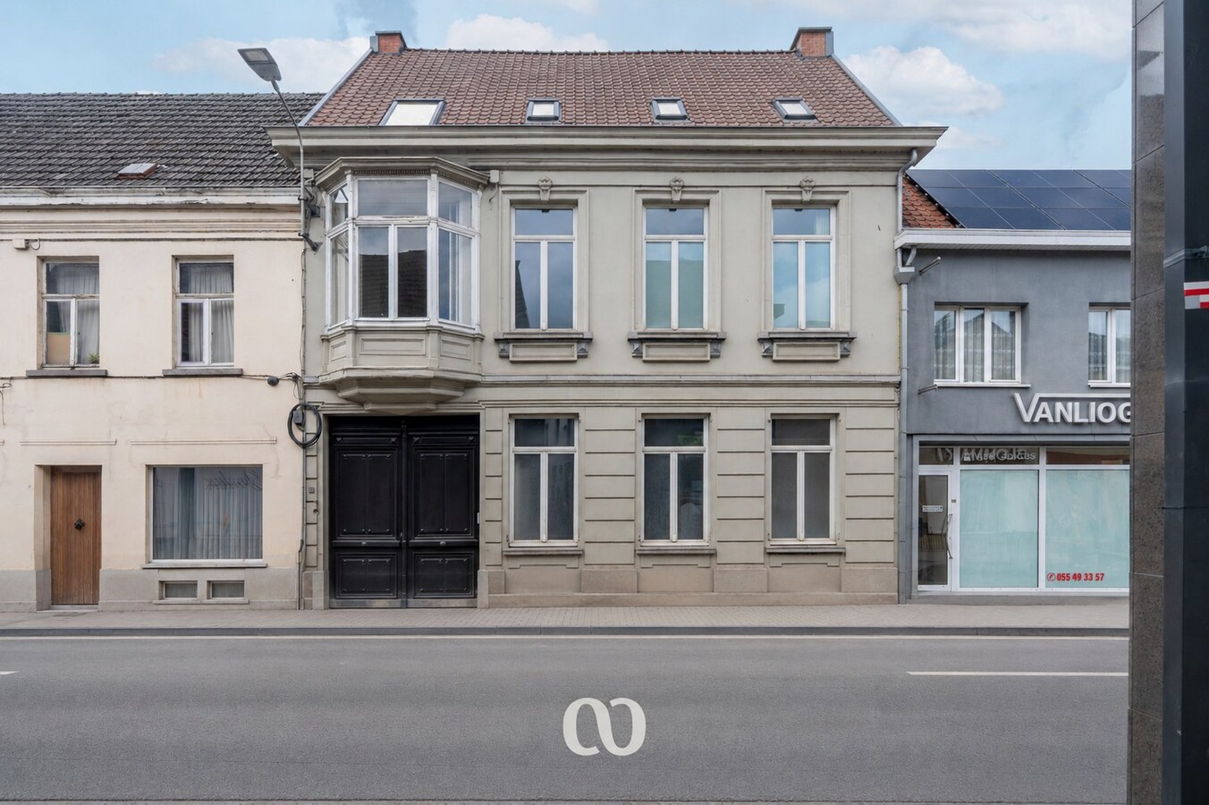 Karaktervolle herenwoning met zwembad en verborgen stadstuin in Oudenaarde 