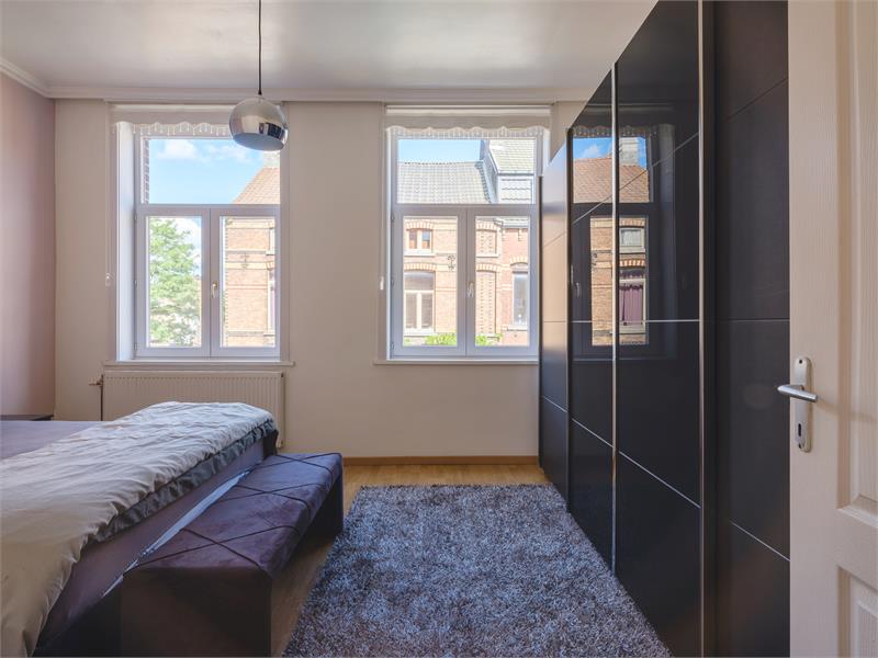 Rijhuis in groene omgeving Sint-Amandsberg 