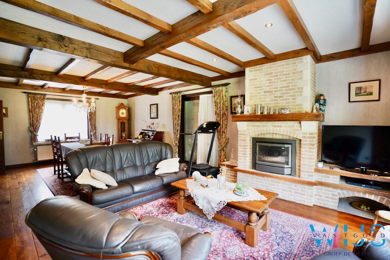 Tijdloze woning op 4.299 m² te Ertvelde 