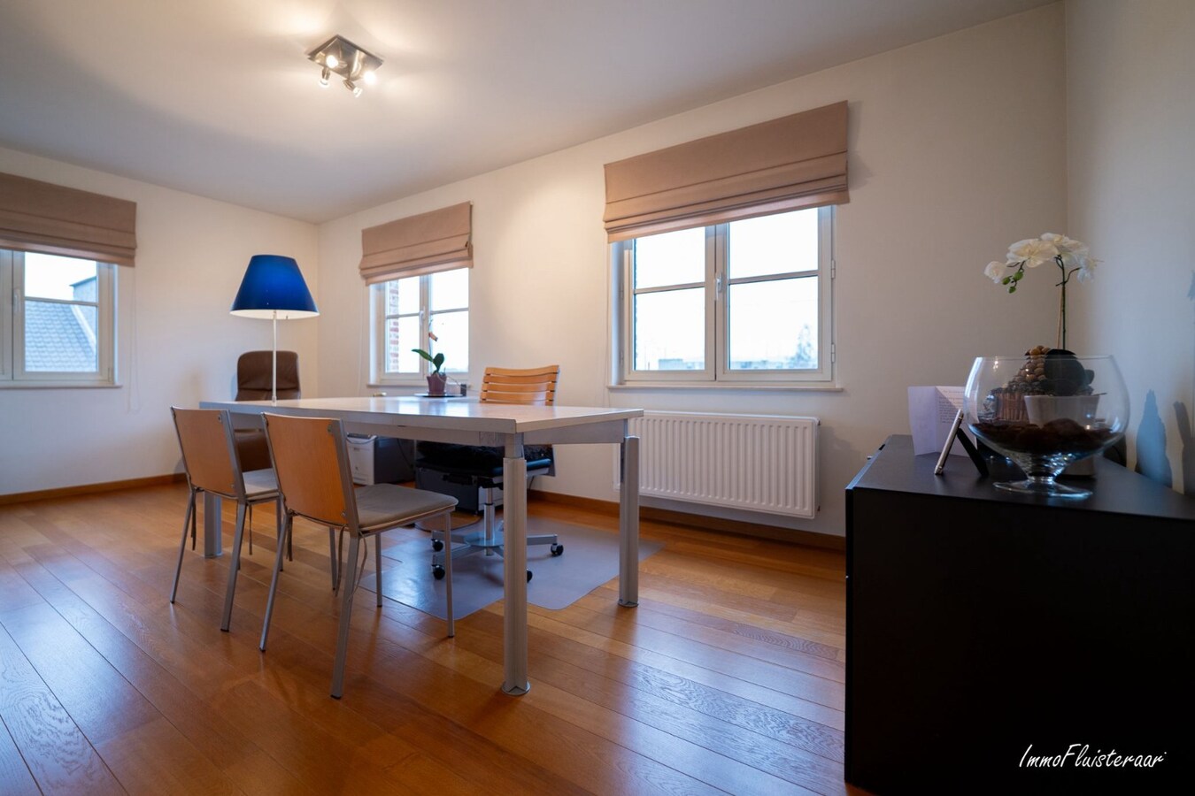 Prestigieuze villa met paardenaccommodatie op ca. 3.237 m2 te Mechelen 