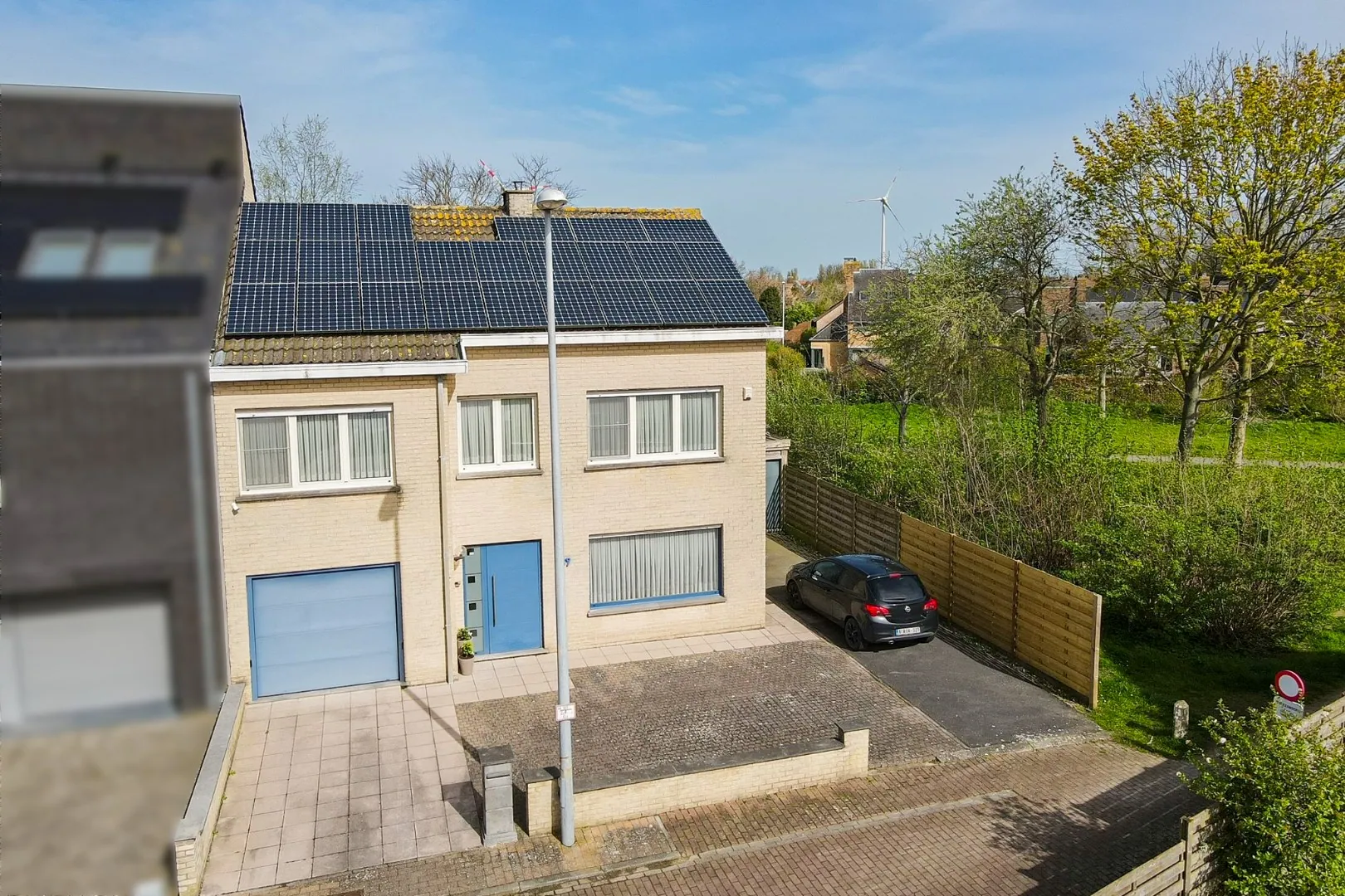 Instapklare gezinswoning op rustige locatie