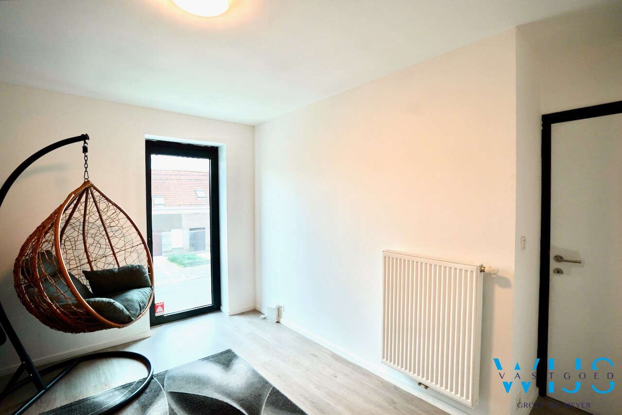 Instapklaar &amp; energiezuinig woonhuis te Zelzate ! 