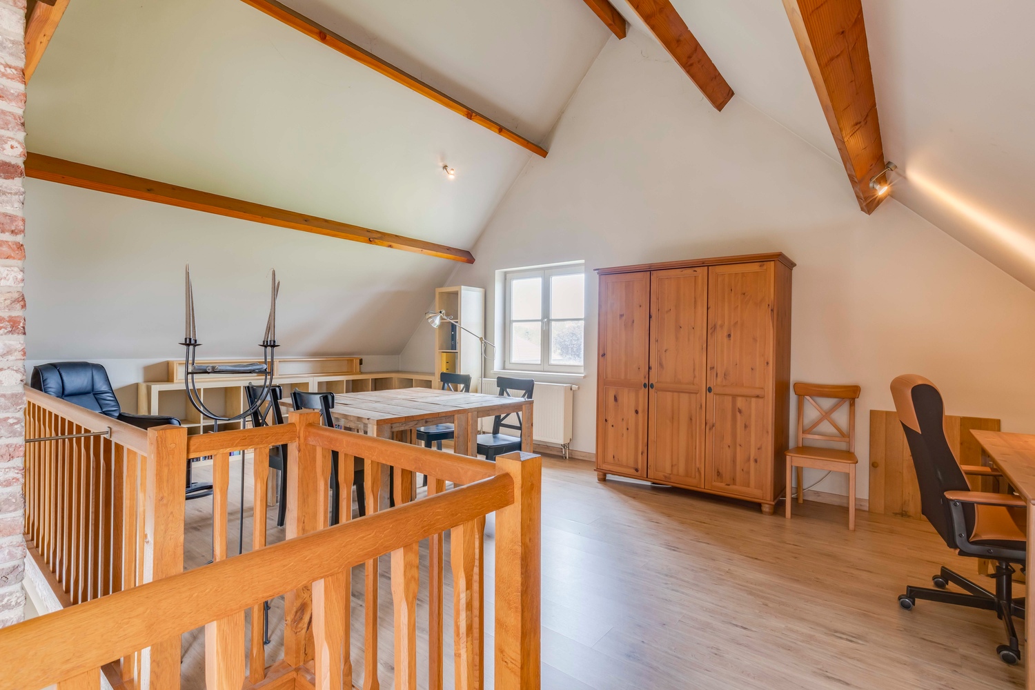 Prachtige landelijke volledig instapklare villa 