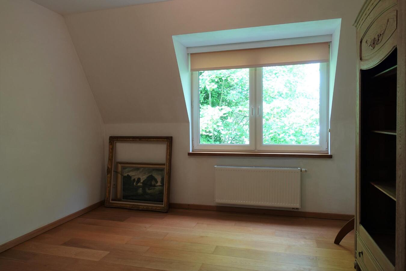 Hoekappartement met 3 slaapkamers in het groen 