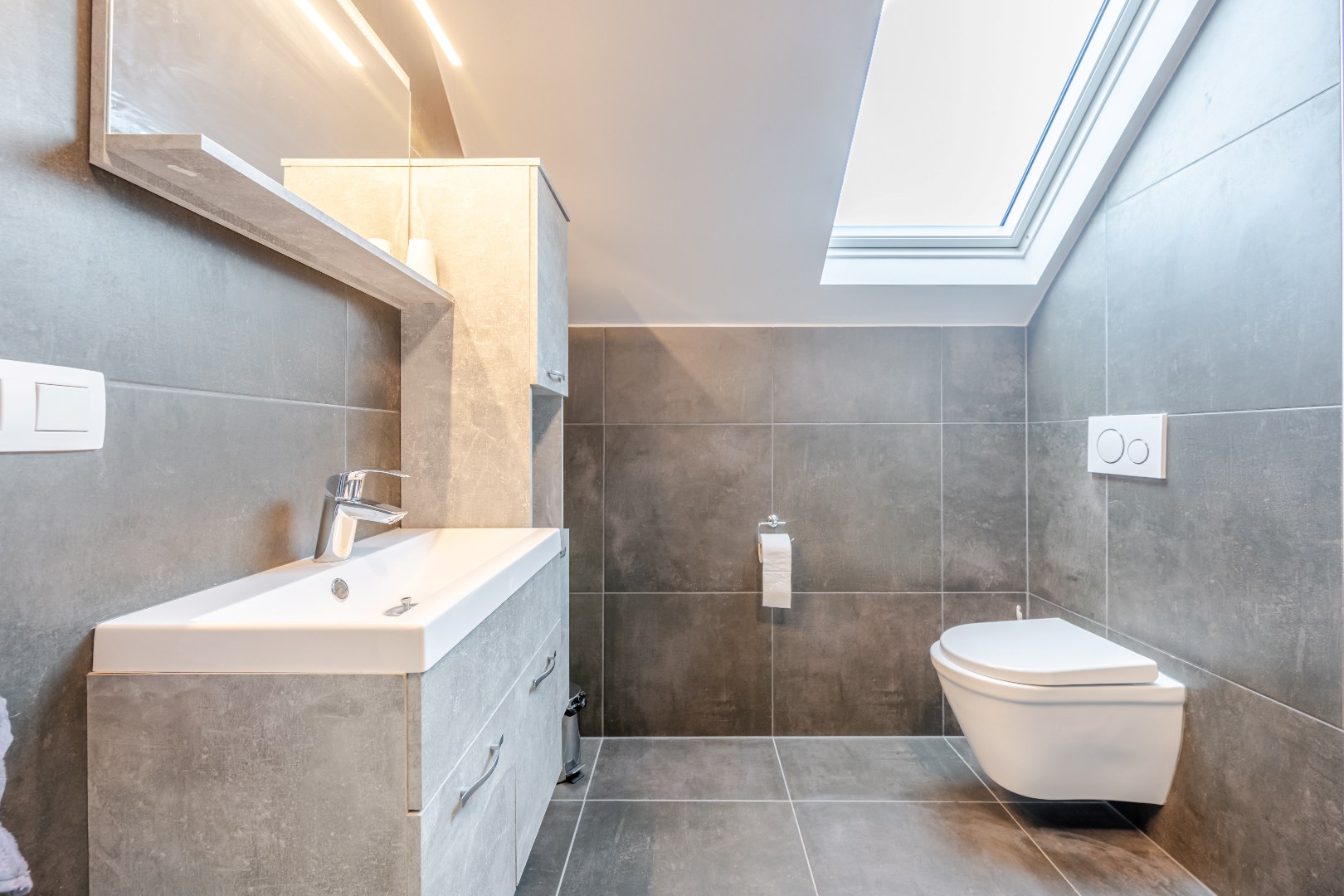 Energiezuinige villa met exclusieve wellness en polyvalent bijgebouw in Oostende 