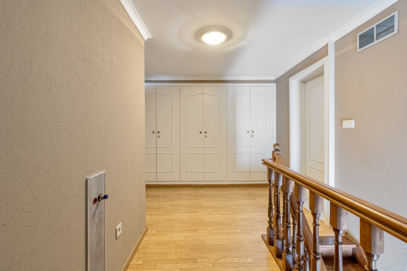 Comfortabele woning met sterke energieprestatie (label A), in landelijk woongebied. 