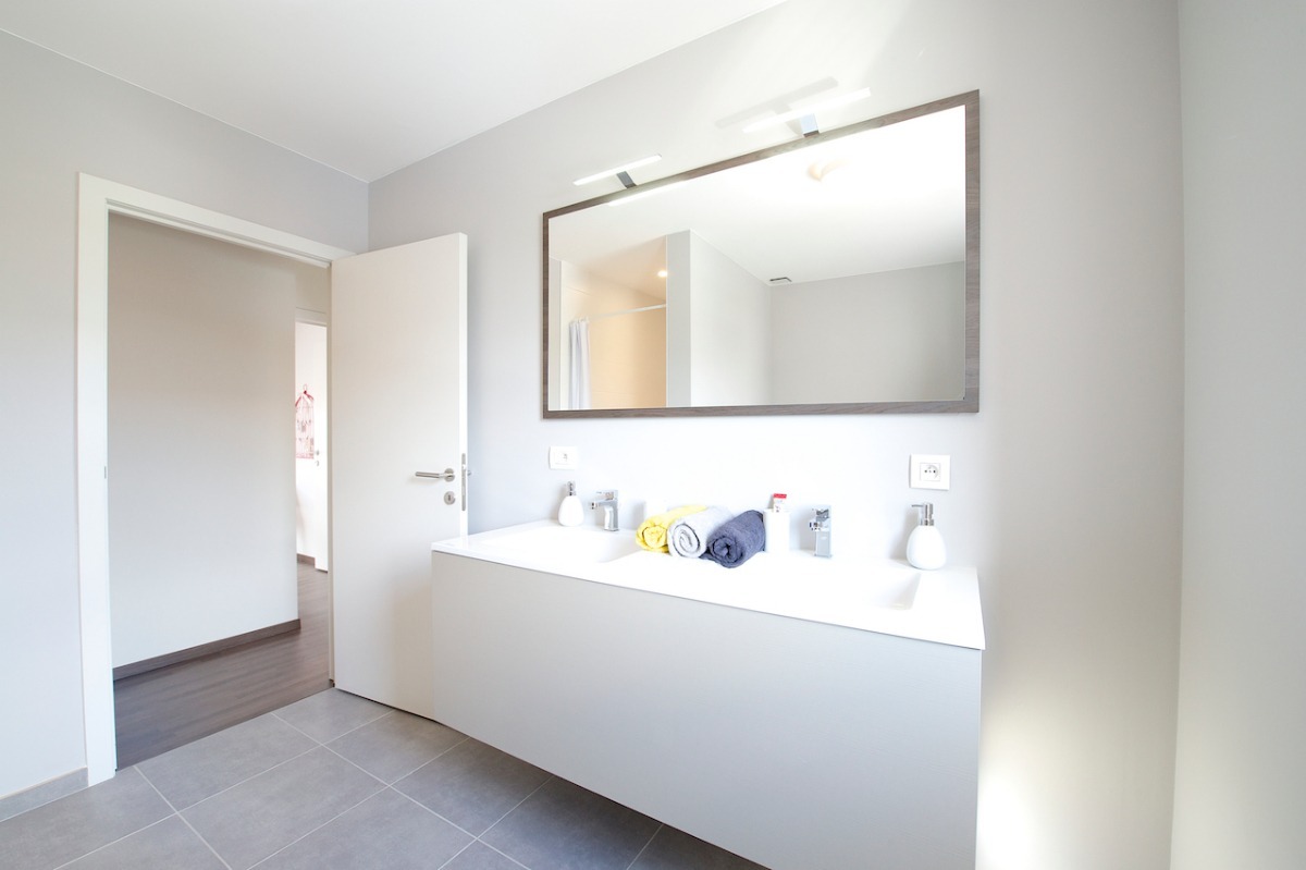 MAGNIFIEKE HALF OPEN PASTORIEWONINGEN IN CENTRUM ZEDELGEM 