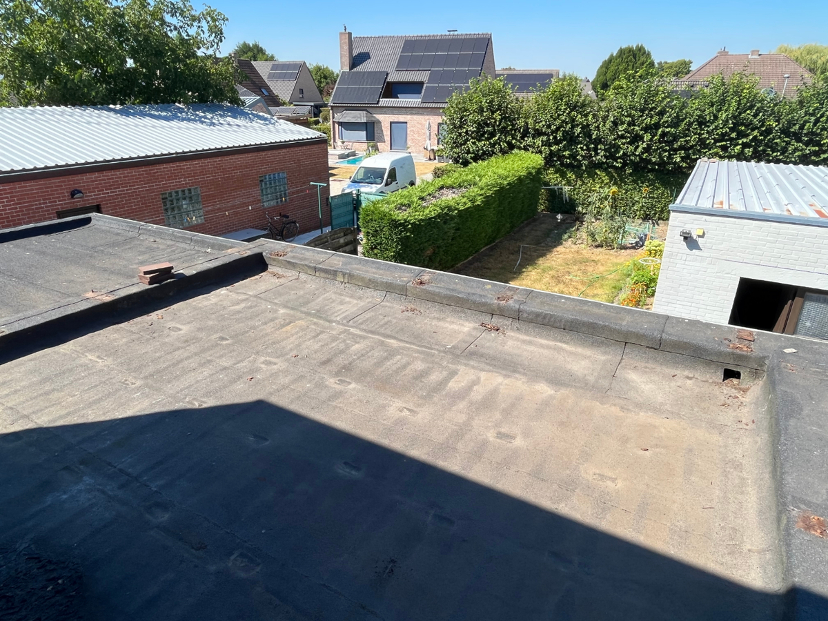 Ruim 2-slpk-appartement mét terras te Gavere-Asper 