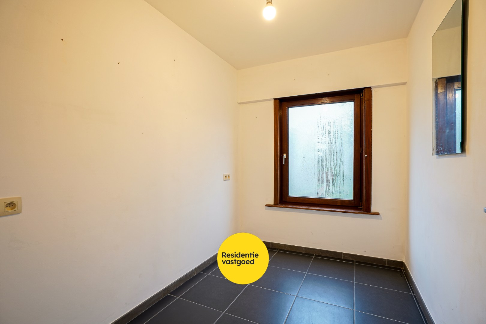 Landelijk gelegen woning op een perceel van 1.361m² 