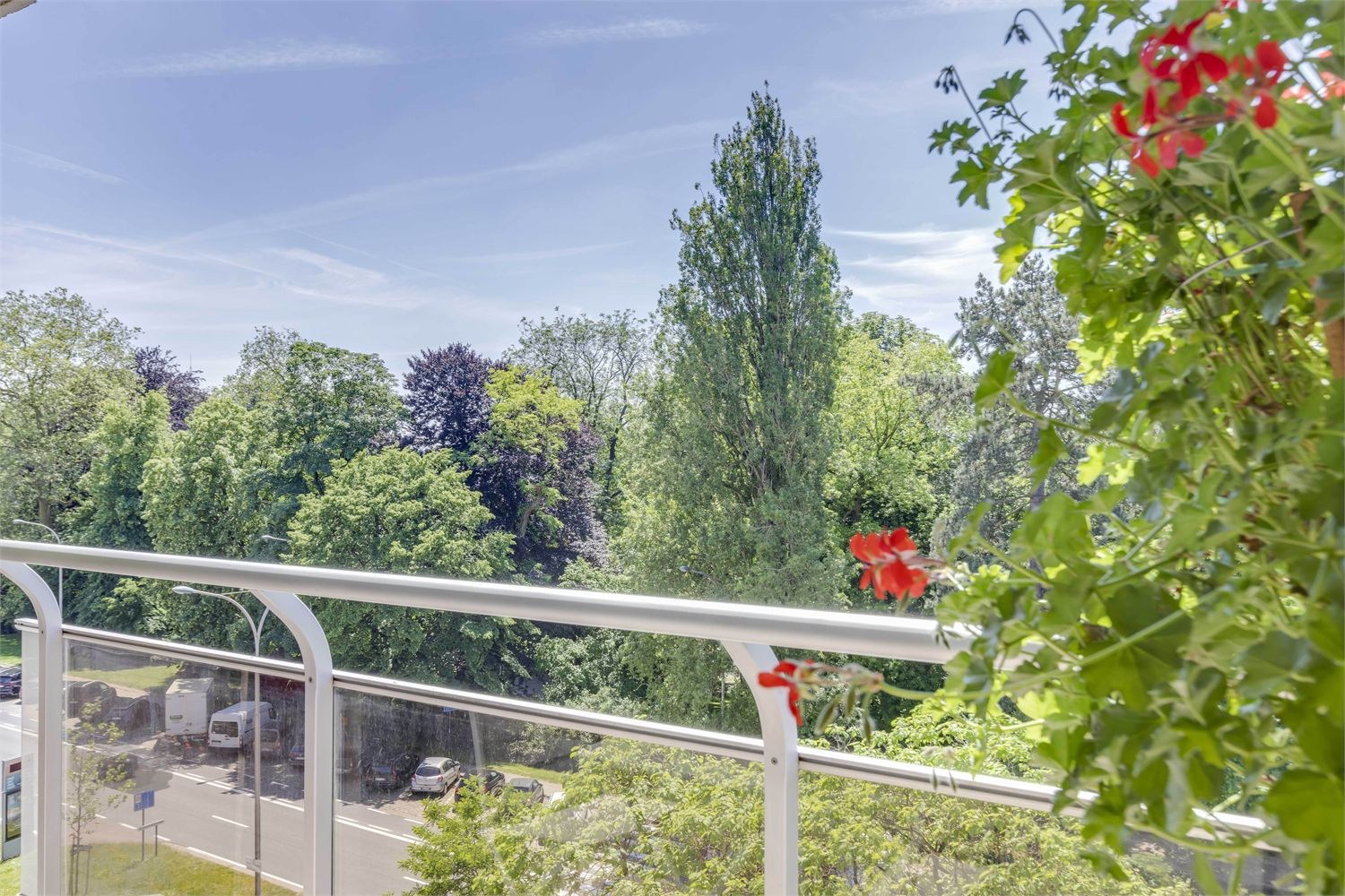 Hoogwaardig appartement met panoramisch zicht op het Citadelpark 