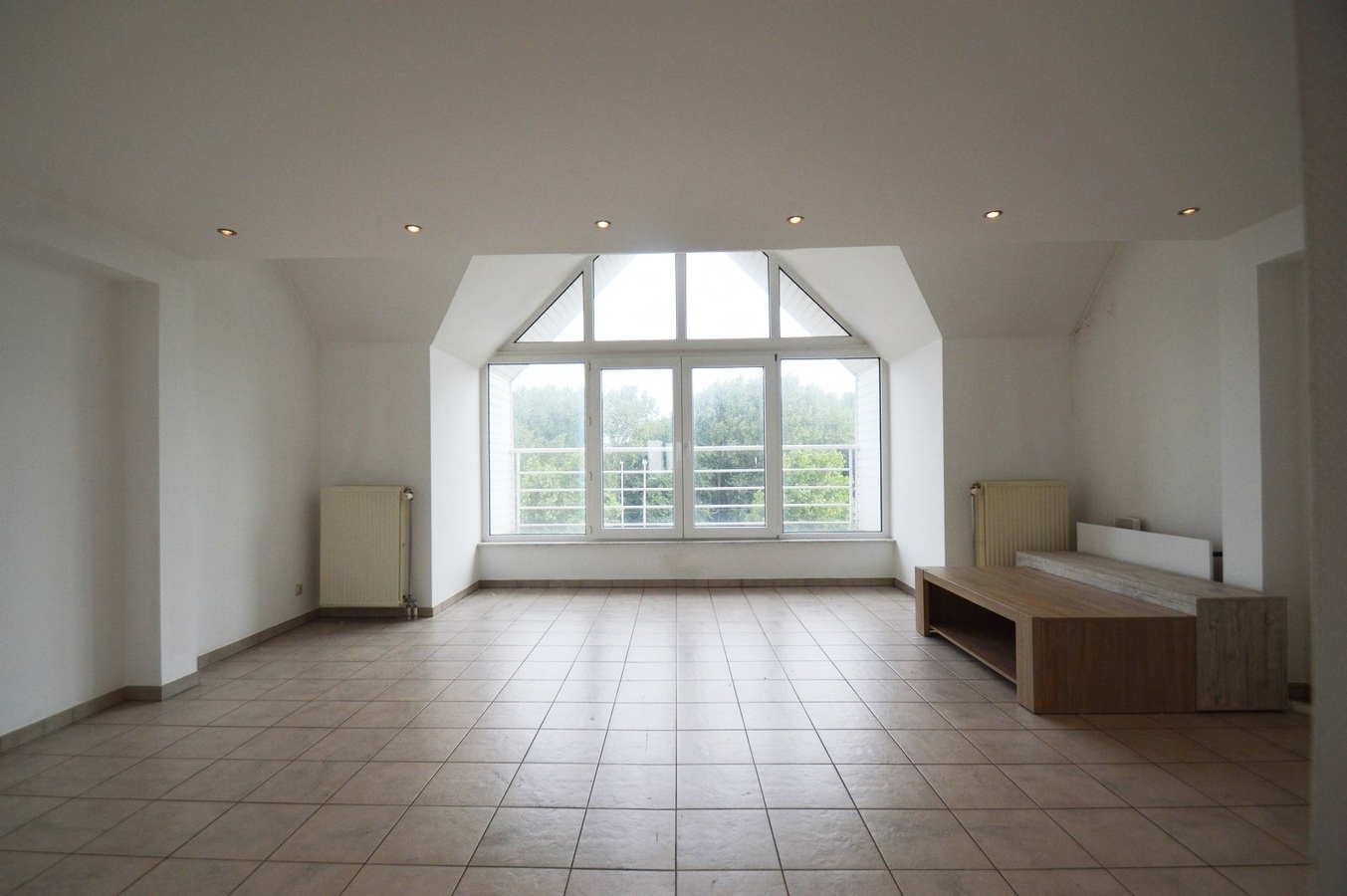 Goed gelegen, groot duplexappartement/penthouse - Heist 