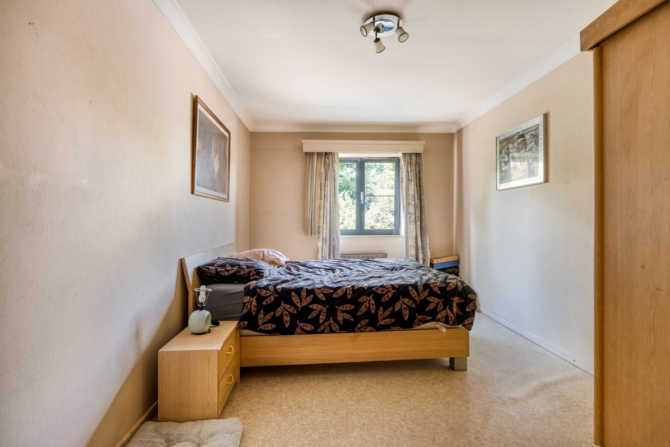 Appartement 2 slaapkamers en autostaanplaats te Tienen 