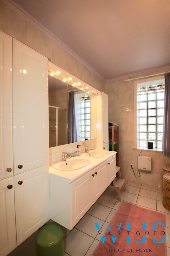 Multifunctioneel pand op een TOPlocatie ! 