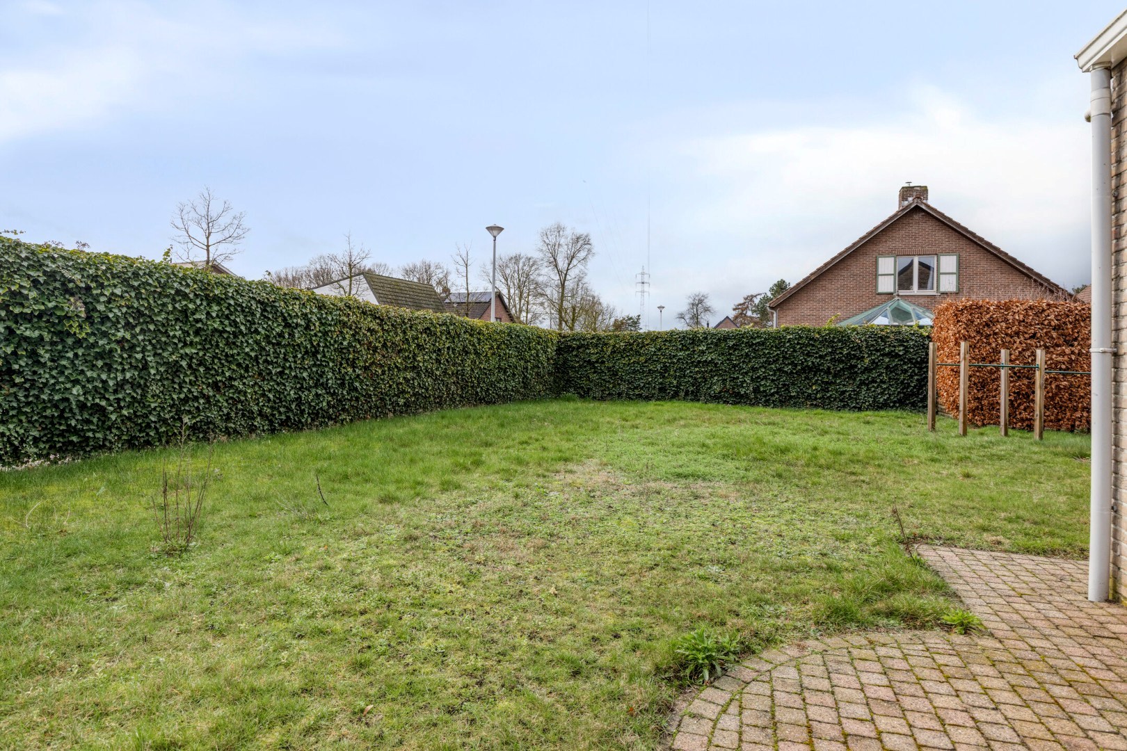 Ruime gezinswoning met 4 slpk. nabij Geel-Centrum 