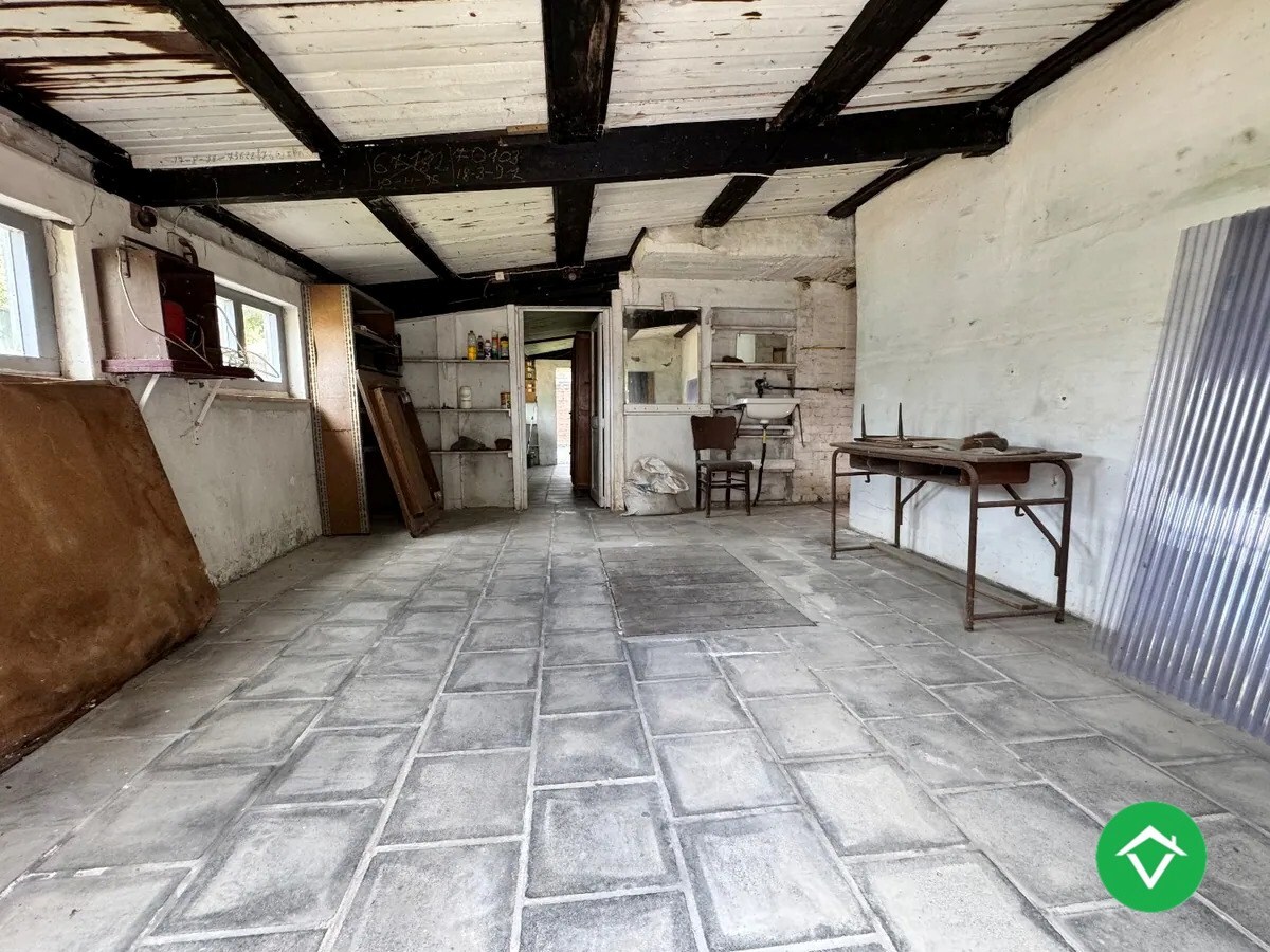 Woning met 3 slaapkamers tuin en garage te Gistel 