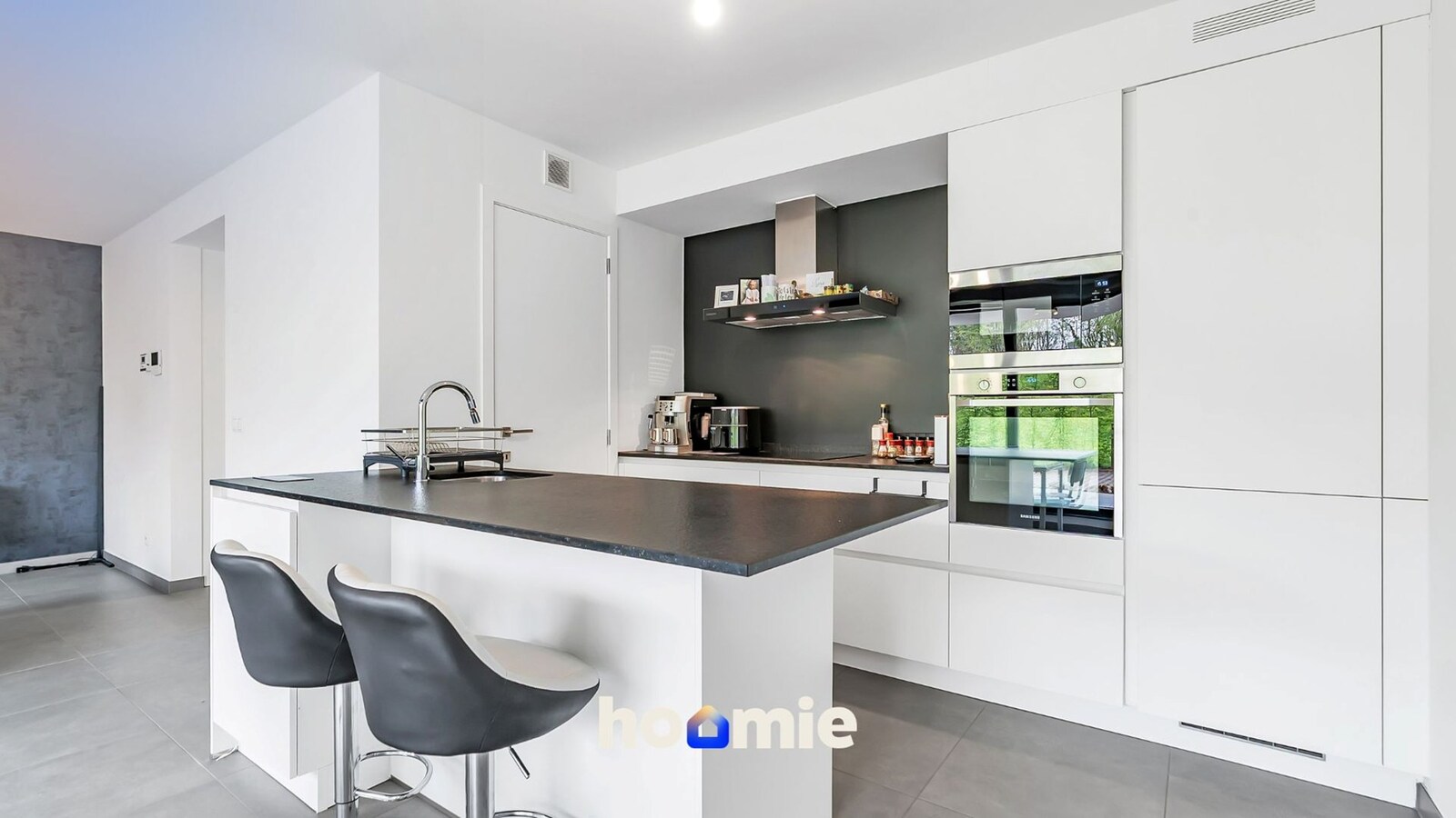 Benedenwoning te koop in Genk