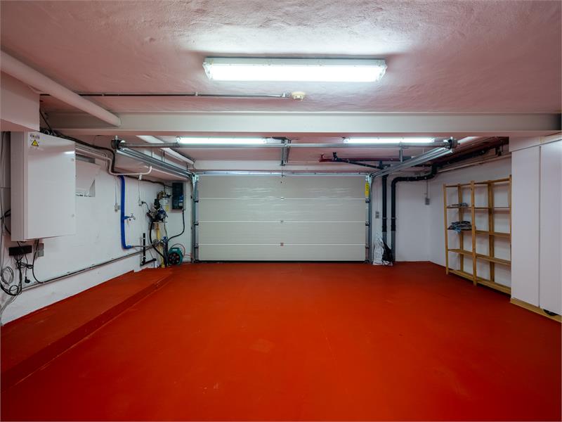 Volledig gerenoveerde villa in het charmante Pollare. 