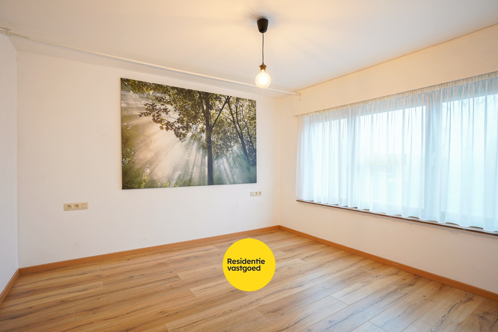 Landelijk gelegen woning op een perceel van 1.361m² 