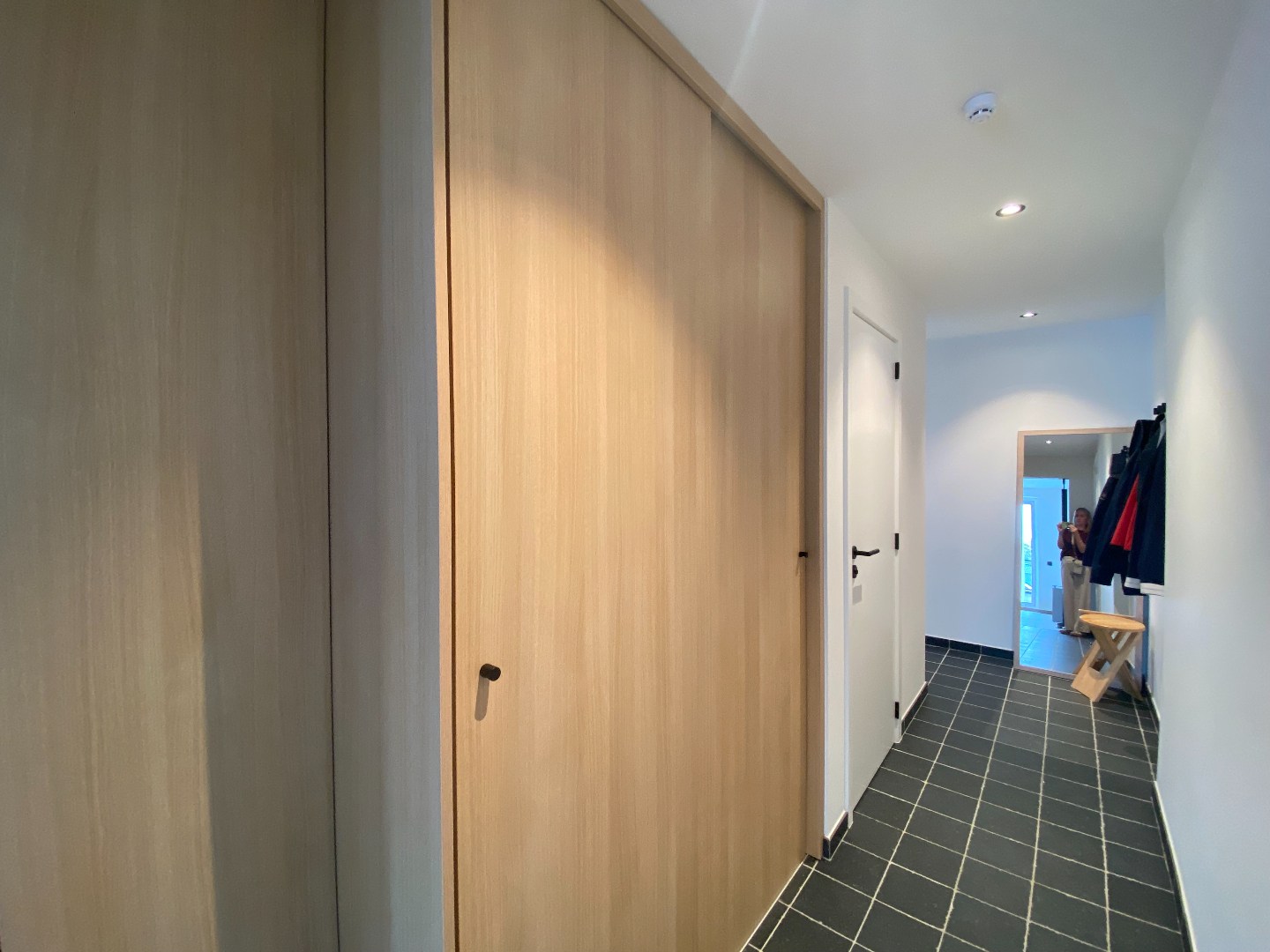 Hedendaags appartement met 2 grote terrassen op centrale ligging! 