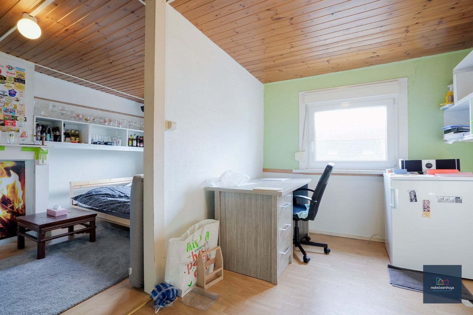 Gunstig gelegen opbrengsteigendom nabij de Coupure 