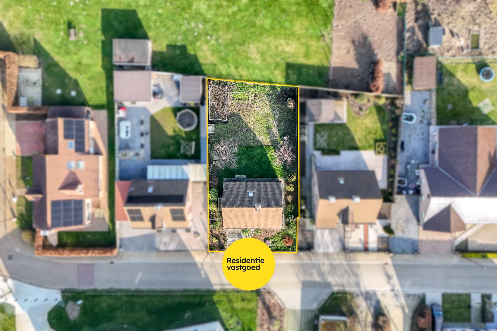 Open bebouwing met garage op 487 m² in Oudenburg 