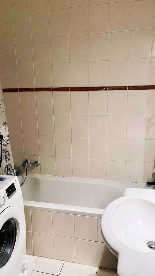 Appartement met 2 slaapkamers gelegen te Runkst. 