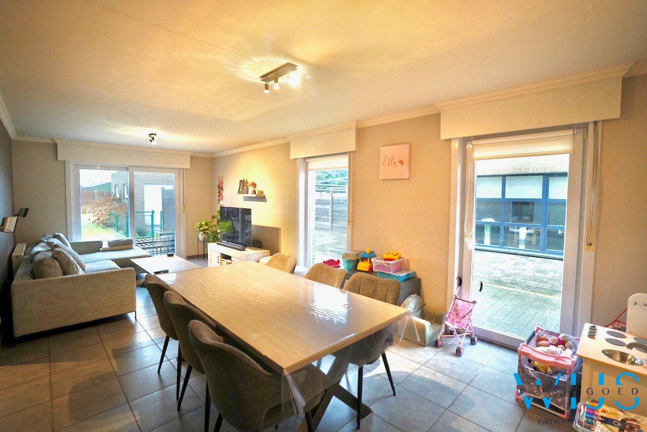 Instapklare HOB met tuin op rustige topligging in Doornzele (Evergem) 