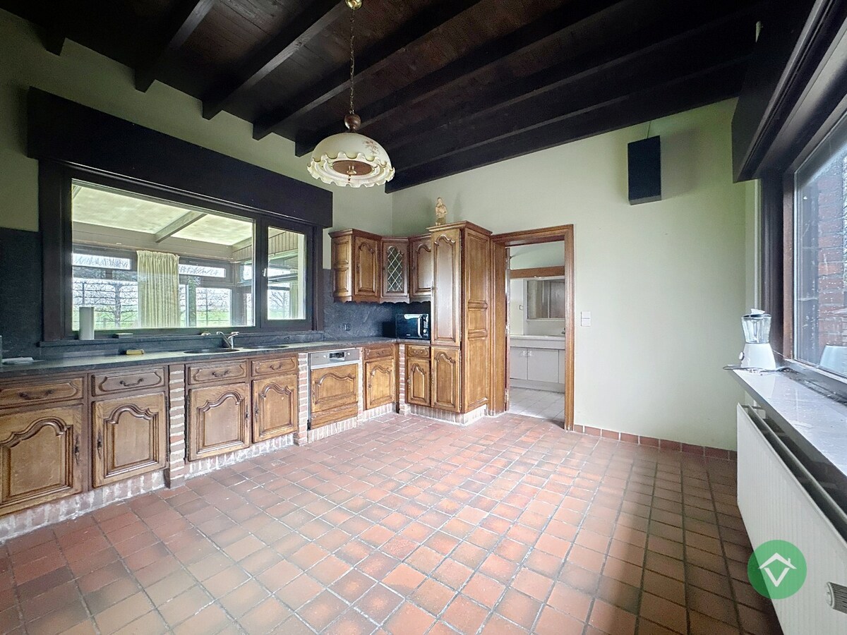 Alleenstaande woning met 4 slaapkamers te Koekelare 