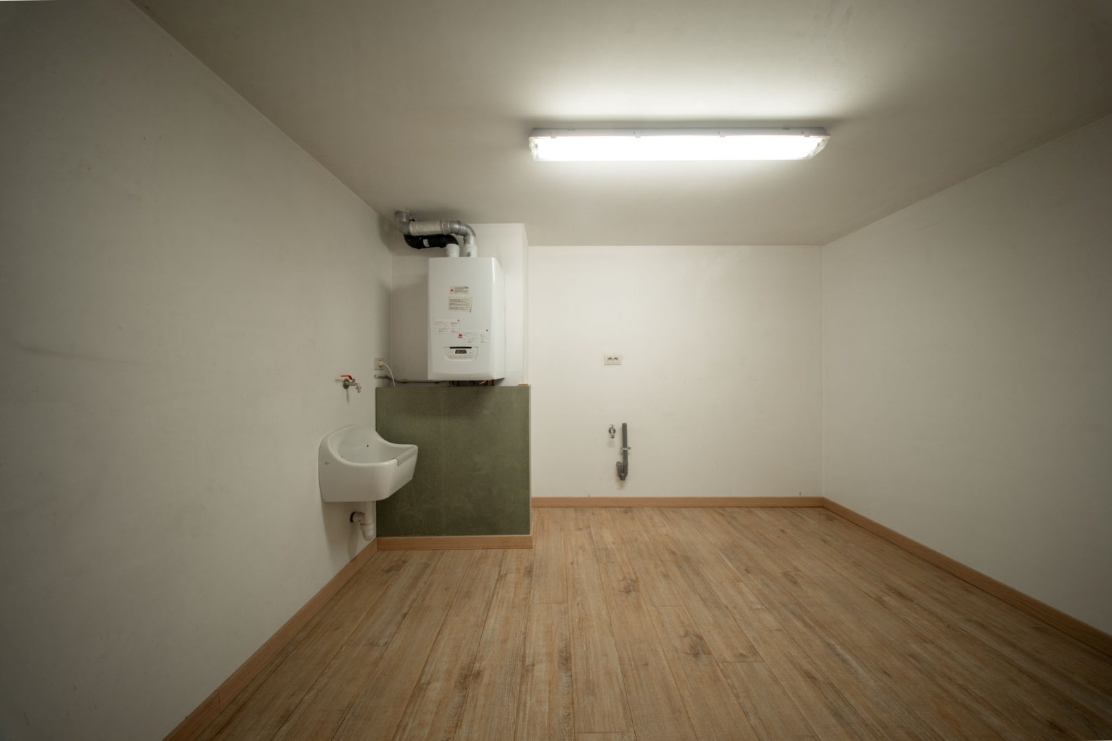 Instapklaar appartement met 3 slaapkamers, terras en garage 