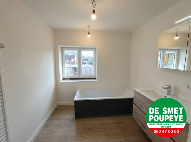 prachtig gerenoveerd duplex appartement 