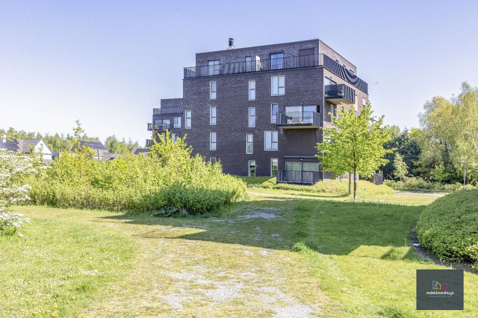 Stijlvol Penthouse met 2 slaapkamers en ruim terras. 