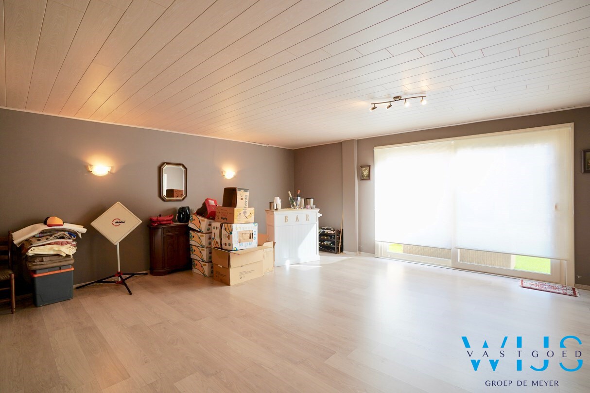 Multifunctioneel woonhuis met magazijn/praktijkruimte te ERTVELDE ! 