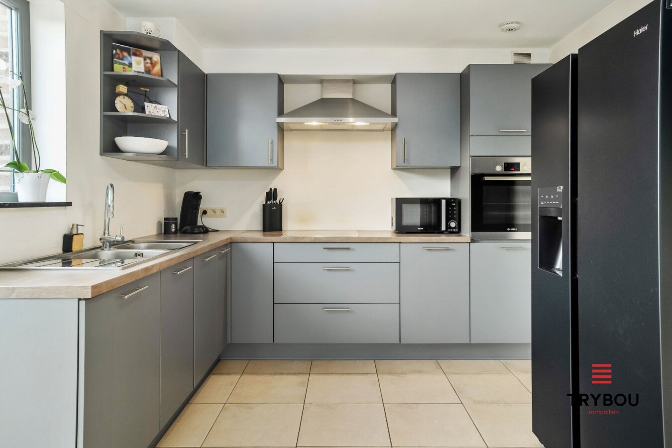 Instapklare halfopen woning met 3 slaapkamers en garage te Houthulst 