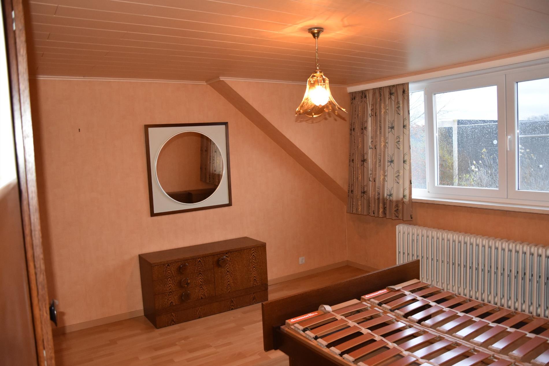 Instapklare HOB met garage en tuin 