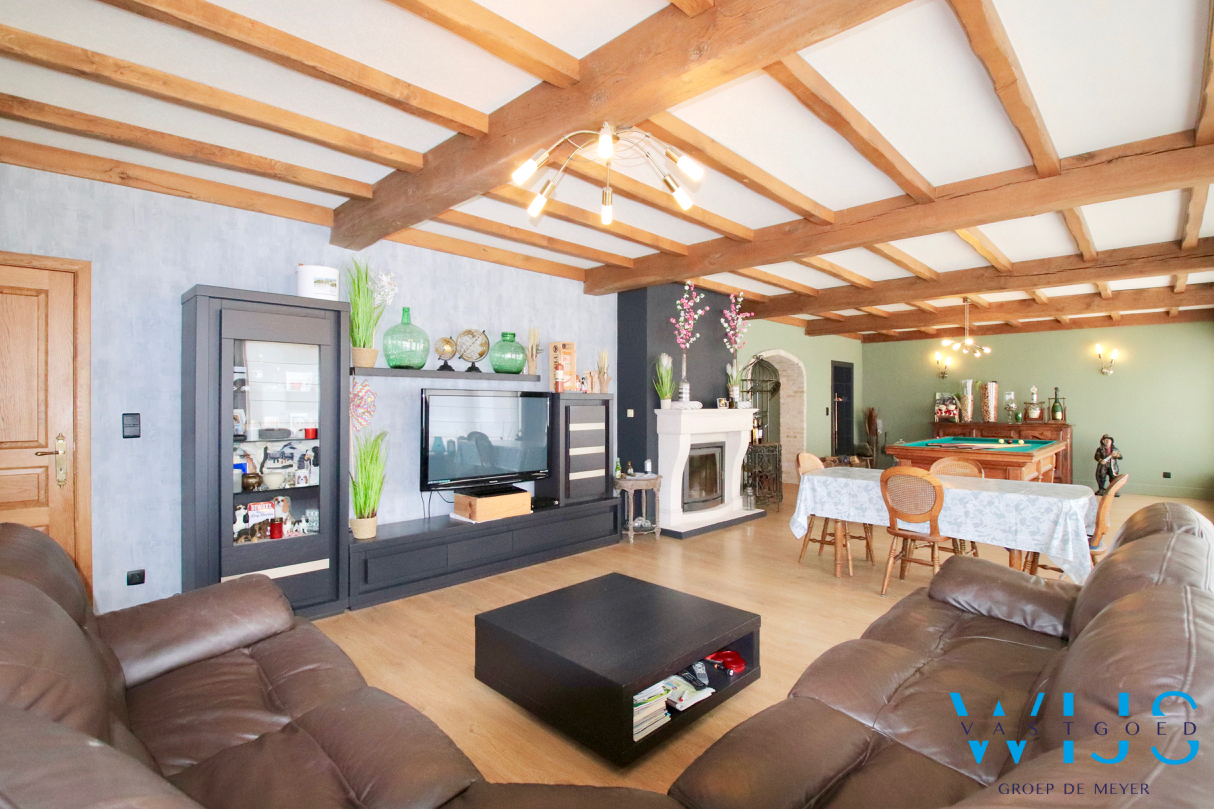 Uitzonderlijk ruim woonhuis te Kluizen/ Evergem! 