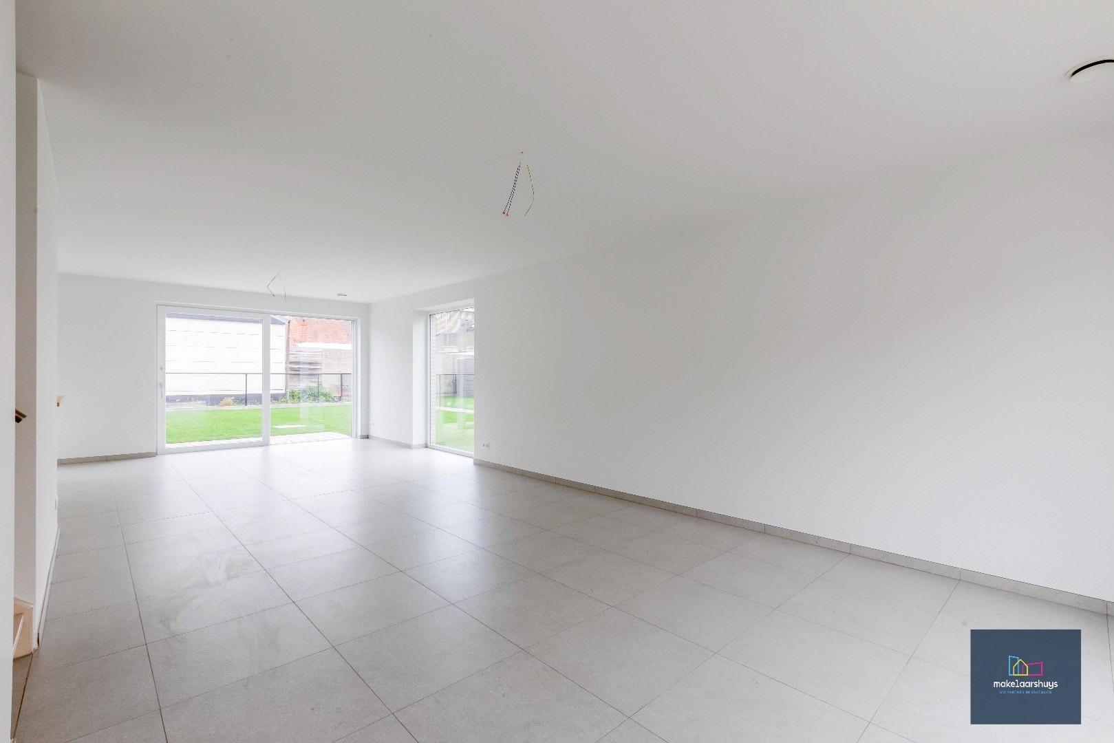 Energiezuinige nieuwbouwwoning met 3 slaapkamers , tuin en staanplaats 