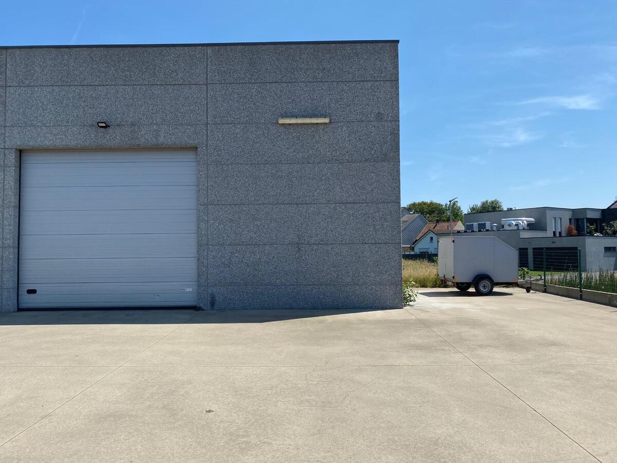 Verhuurd opslagruimte - Koekelare