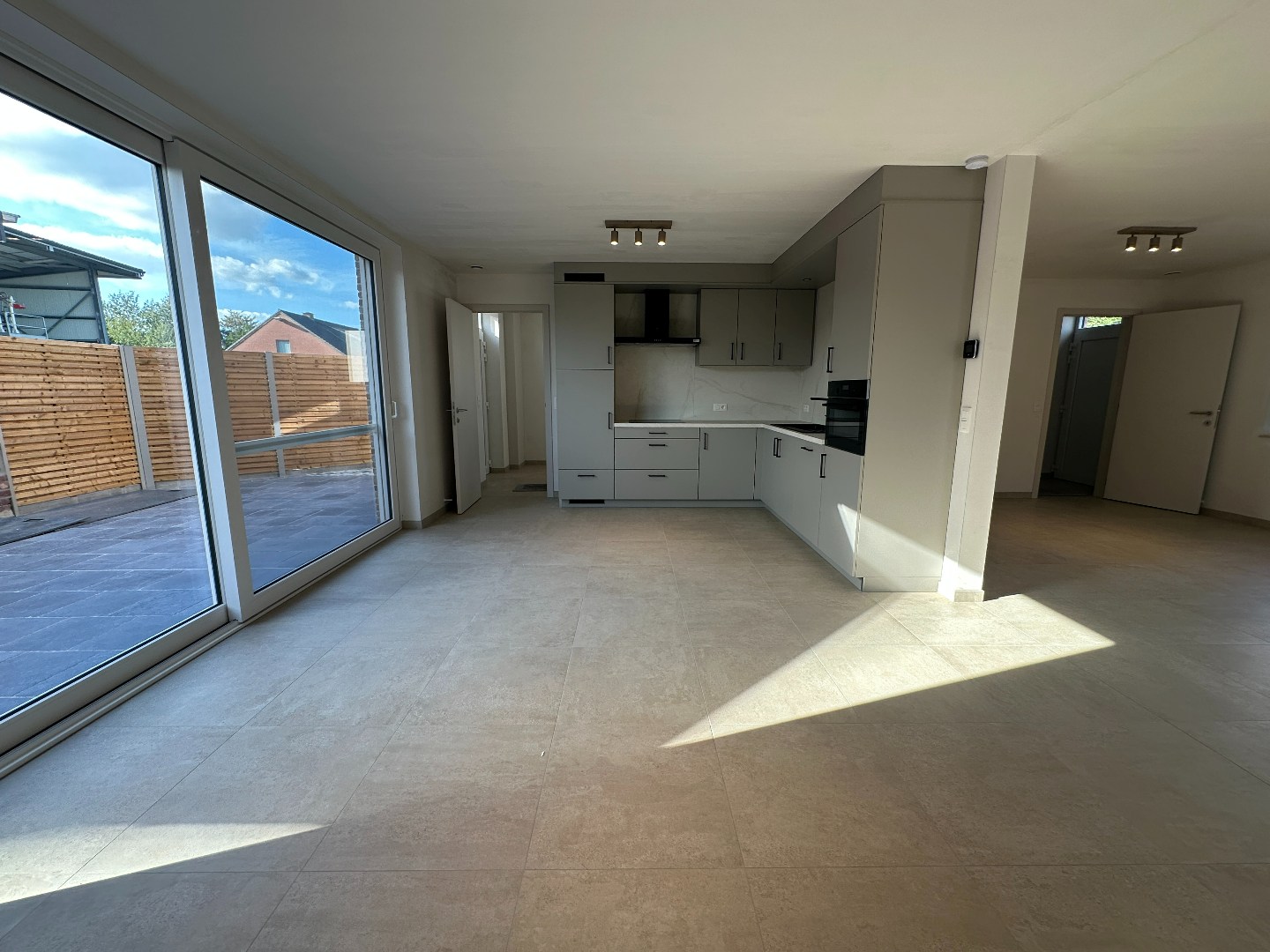Perfect instapklare nieuwbouwwoning met 3 slpk en zonnig terras, Torhout 
