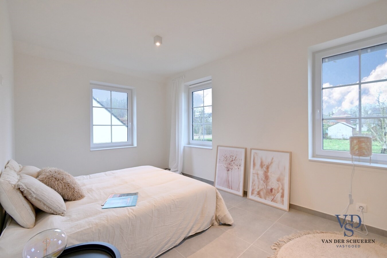 Uitzonderlijke BEN-woning nabij Tiegembos. 