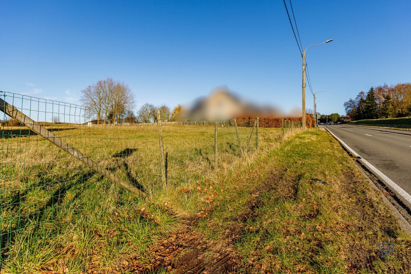 Unieke bouwgrond voor open bebouwing. 