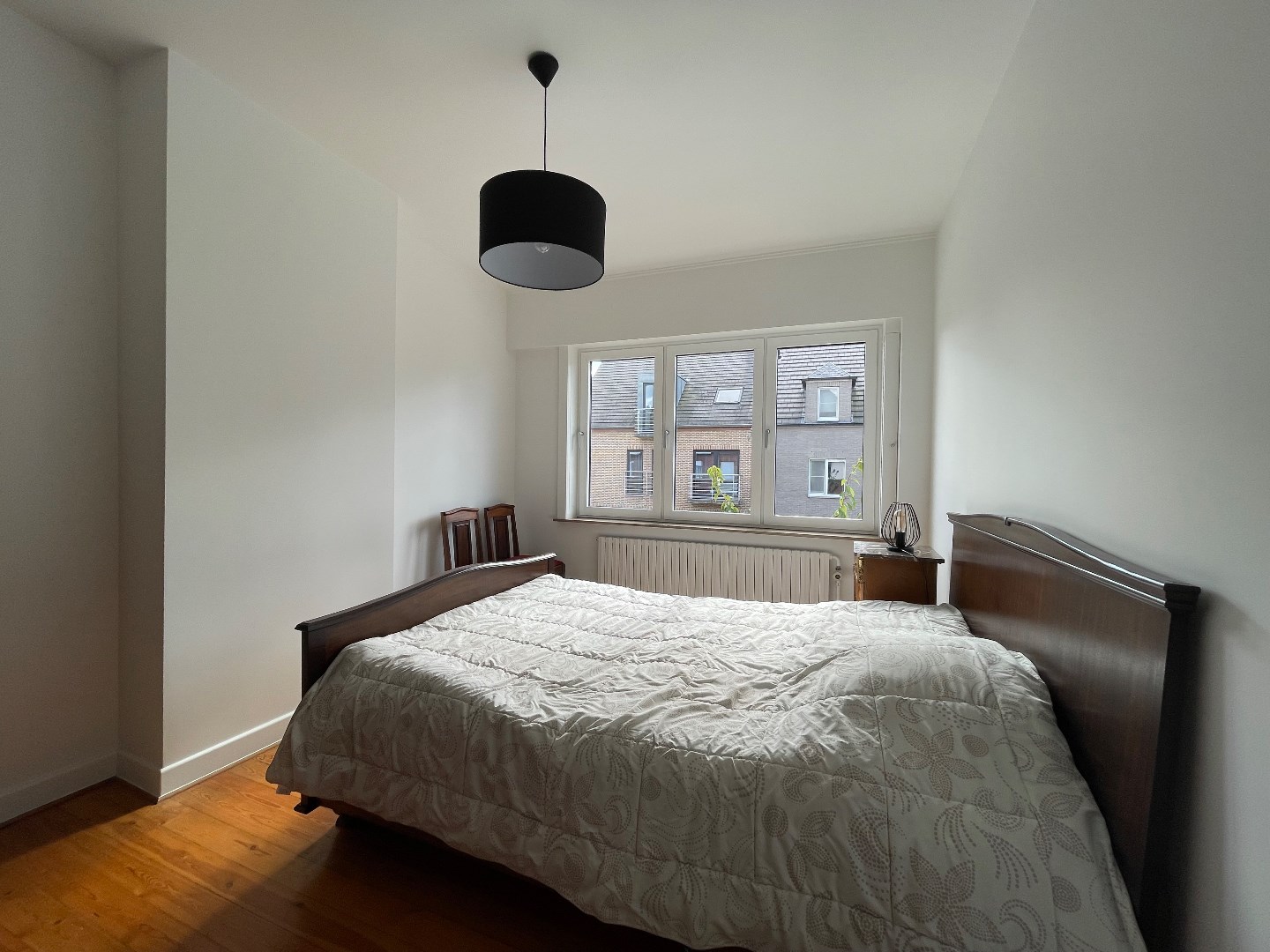 Halfopen ruime gezinswoning op 407m² 